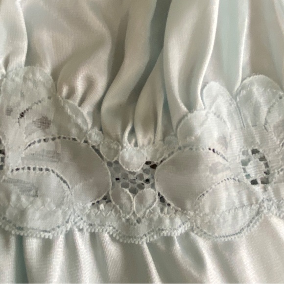 VTG Long Blue Lacey Nylon Full Slip Pinehurst Lingerie 1980s Size L Large W Tag - Picture 12 of 12